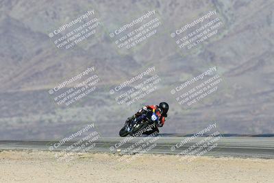 media/Dec-07-2025-CVMA (Sun) [[3e7d2de5dc]]/Race 7-Formula Lightweight Twins Shootout/